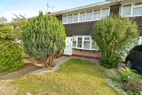 3 bedroom terraced house for sale, Wendene, Basildon, SS16