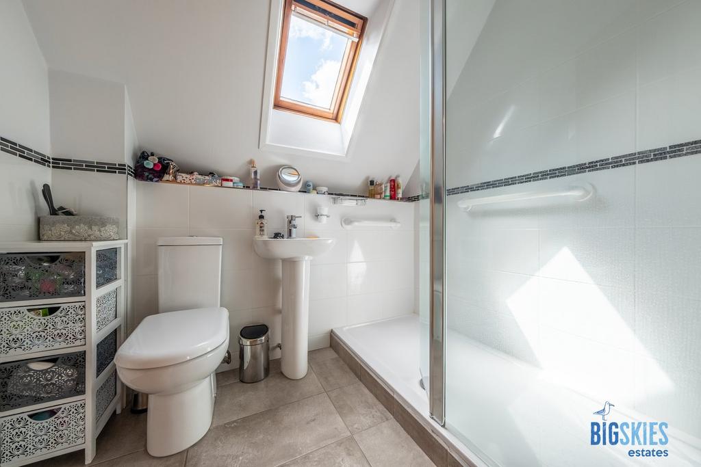 Family Shower Room
