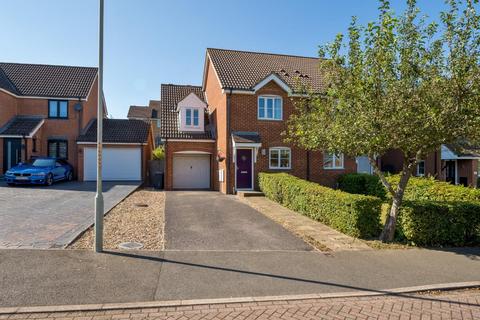 3 bedroom semi-detached house for sale, Forest Avenue, Ashford TN25