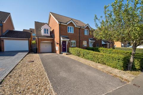 3 bedroom semi-detached house for sale, Forest Avenue, Ashford TN25