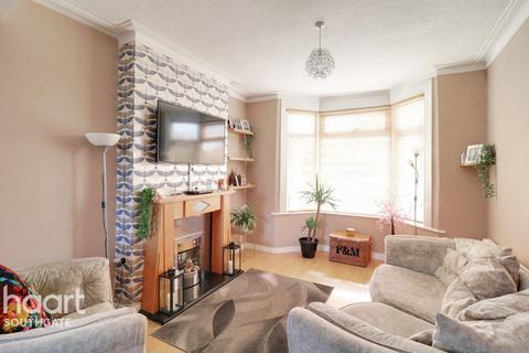 3 bedroom end of terrace house for sale, Carlton Road, London