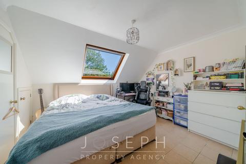 64 Reading Road, Ipswich, IP4 4NR