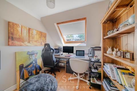64 Reading Road, Ipswich, IP4 4NR