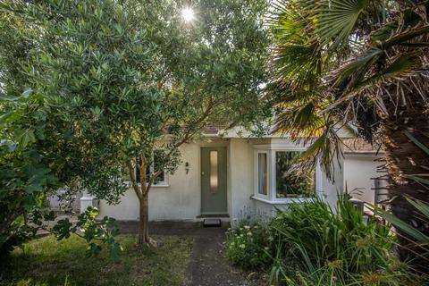 7 Berwick Road, Saltdean, Brighton, BN2 8QF
