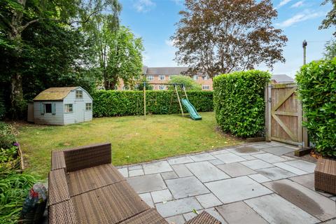 5 bedroom detached house for sale, Woodlands Parkway, Timperley, Altrincham