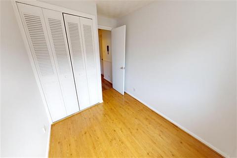 1 bedroom apartment for sale, Beauford Close, Chingford, London, E4