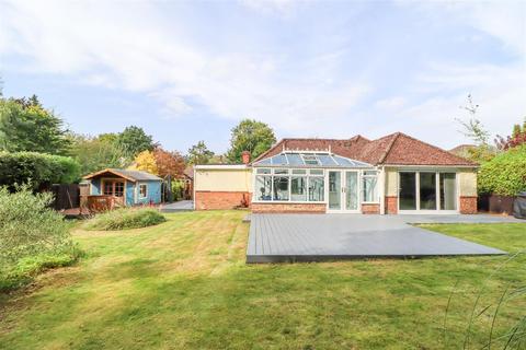 4 bedroom detached bungalow for sale, Aldershot Road, Fleet GU51