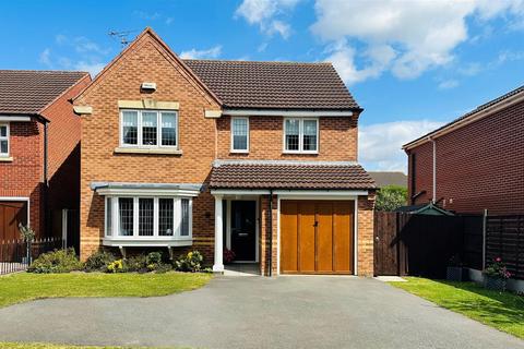 4 bedroom detached house for sale, Newton Close, Lowdham, Nottingham