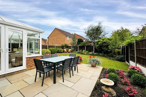 4 bedroom detached house for sale, Newton Close, Lowdham, Nottingham