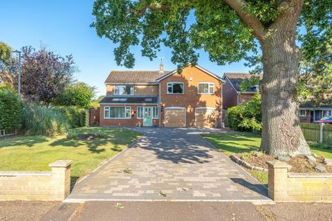 4 bedroom detached house for sale, Gunton Church Lane, Gunton