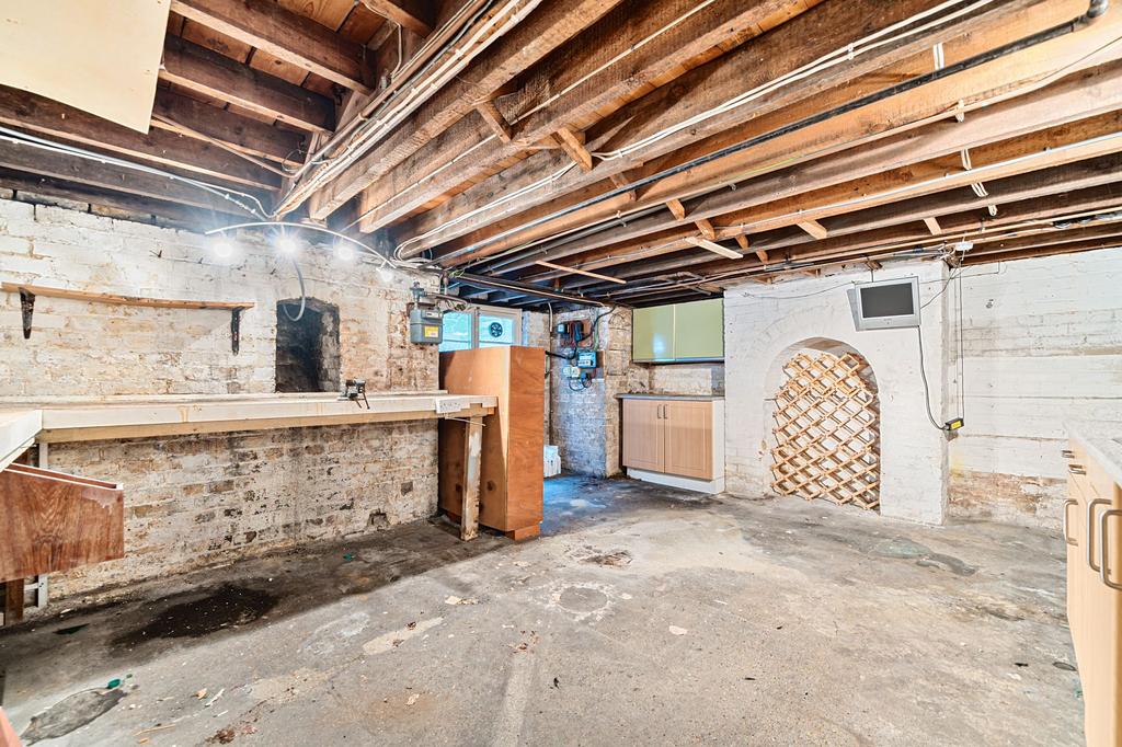 Cellar (1)