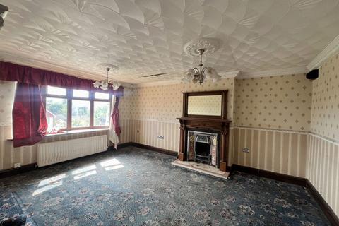 2 bedroom detached bungalow for sale, Strafford Walk, Dodworth, S75 3RB