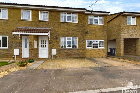 4 bedroom semi-detached house for sale, Pine Crest Way, Lydney GL15