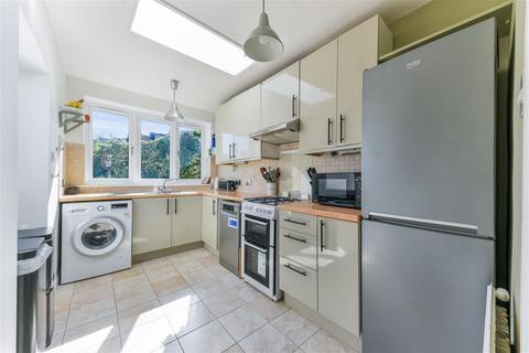 2 Ashcombe Road, London, SW19 8JR