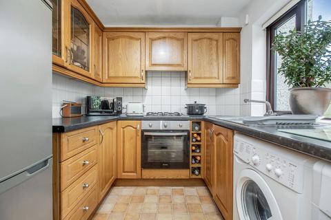 9 Glebe Close, Burton, Carnforth, LA6 1PL