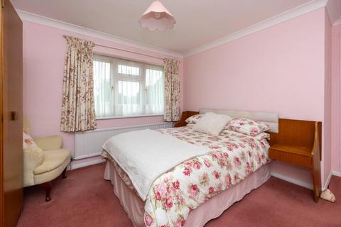 3 bedroom semi-detached house for sale, Rylands Road, Kennington, Ashford TN24