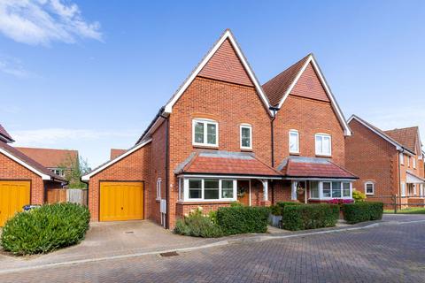 3 bedroom semi-detached house for sale, Meadow Lane, Cranleigh GU6