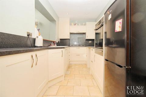 3 bedroom semi-detached house for sale, Fordson Road, Chelmsford