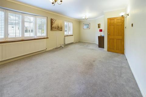 3 bedroom semi-detached house for sale, Fordson Road, Chelmsford