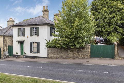 4 bedroom detached house for sale, London Road, Royston SG8