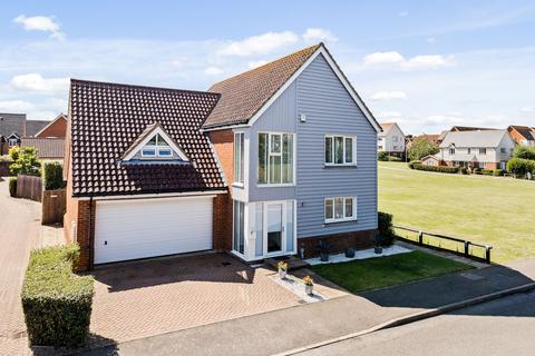 4 bedroom detached house for sale, Corbett Road, Hawkinge, Folkestone, CT18