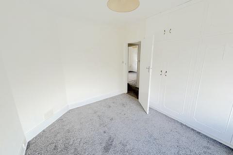 2 bedroom flat to rent, Silver Lonnen, Newcastle upon Tyne NE5