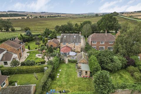 5 bedroom detached house for sale, Green Acres, Butt Lane, Wold Newton, Driffield, YO25 3YE