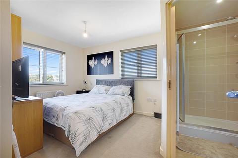 17 Choir Close, Wainscott, Rochester, ME3 8FQ