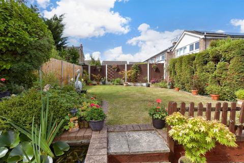 3 bedroom semi-detached house for sale, The Briary, Wickford, Essex