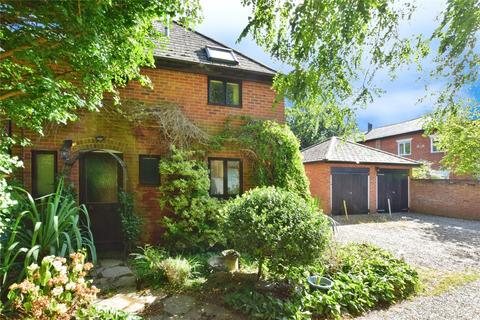 3 bedroom end of terrace house for sale, Maltings Close, Bures, CO8