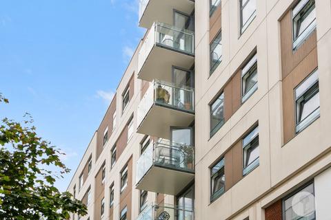 2 bedroom apartment for sale, Scarlet Close, London E20