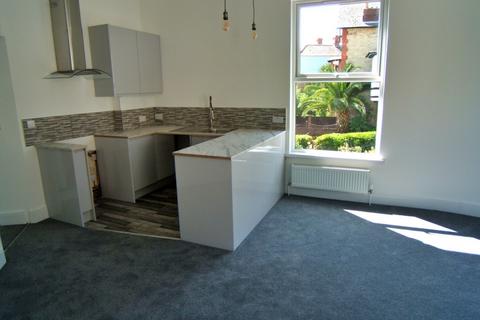 2 bedroom flat for sale, Trinity Road, Ventnor PO38