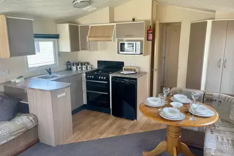 3 bedroom static caravan for sale, Golden Leas Holiday Park