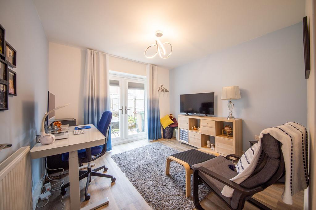 Bedroom 4 / 2nd Reception room