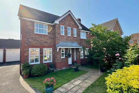 3 bedroom detached house for sale, Stag Way, Glastonbury