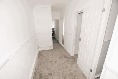 1 bedroom flat for sale, Hillside Street, Hythe, CT21