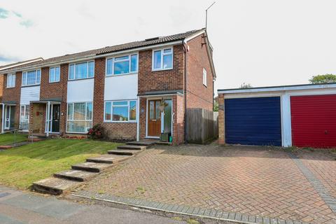 4 bedroom end of terrace house for sale, Marle Avenue, Burgess Hill, RH15