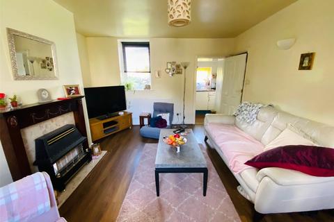 13 Ashfield Place, Fagley, Bradford, BD2 3JB