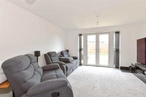 3 bedroom semi-detached house for sale, Saxon Square, Ramsgate, Kent