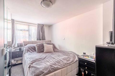 229 Clare Road, Maidenhead, SL6 4DL