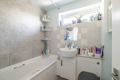 229 Clare Road, Maidenhead, SL6 4DL