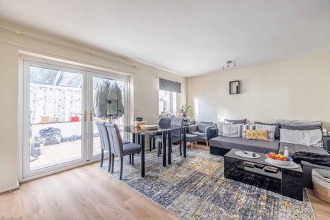 229 Clare Road, Maidenhead, SL6 4DL
