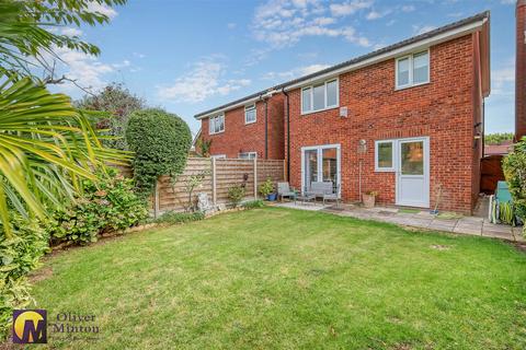 3 bedroom detached house for sale, Cresset Close, Stanstead Abbotts