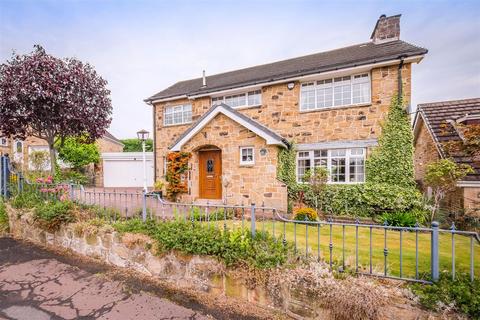 3 bedroom detached house for sale, The Fairway, Fixby, Huddersfield, HD2