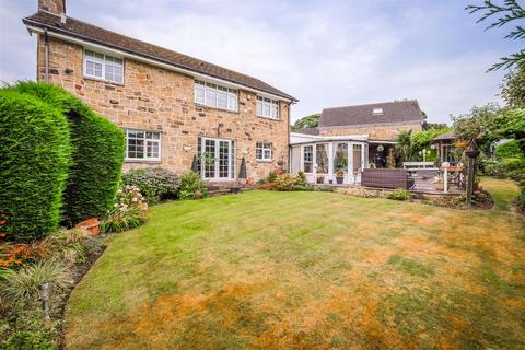 3 bedroom detached house for sale, The Fairway, Fixby, Huddersfield, HD2