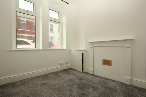 2 bedroom terraced house for sale, Bell Street, Barry, CF62