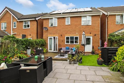 8 Curlew Close, Faverdale, Darlington, DL3 0EQ