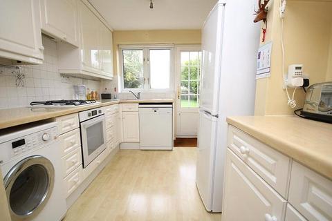 3 bedroom semi-detached house to rent, Beeches Road, Chelmsford, Essex, CM1