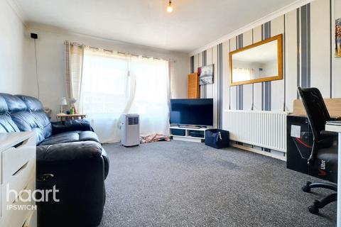 2 bedroom flat for sale, Dandalan Close, Ipswich