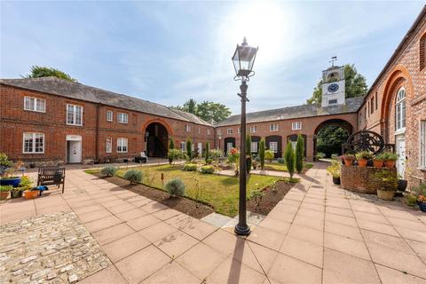 2 bedroom flat for sale, Barham Mews, Teston, Maidstone, ME18